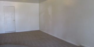 Tempe 3 Bed | 1.5 Bath *Landscaping Included* Close to ASU, Park, Restaurants Gallery 15