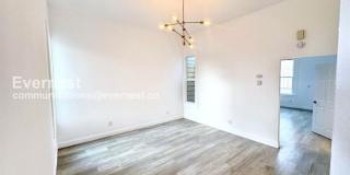 905 Pine Street Gallery 6