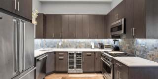 363 Greenwich Street Gallery 4