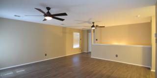 502 E Libra Dr Gallery 10