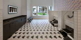 BRYKS Upper Westside Gallery 30