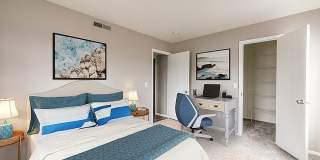 Runaway Bay Apartments Gallery 9