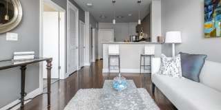 605 West End Gallery 29