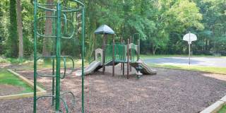 Pine Ridge Apartments Gallery 28