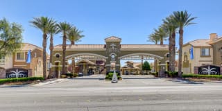 Coronado Bay Club Condo-Apartment Homes Gallery 2