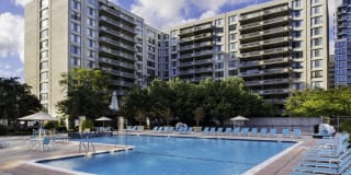 Crystal Plaza Apartments Gallery 2