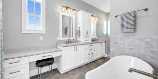 224 White Cottage Road Gallery 28