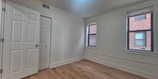 5635-5645 Hobart St. Gallery 19