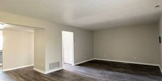Remington On Rockville Living Gallery 169
