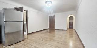 Charming Studio in U District Gallery 5