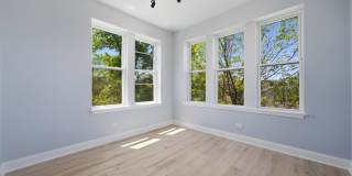 541 N Lawndale Avenue Gallery 3