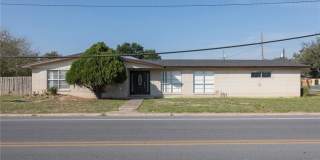 600 S 8th Street Gallery 1