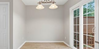 7035 KINGS MANOR Drive Gallery 19
