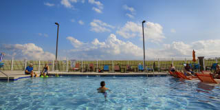 One Glenn Place Gallery 9