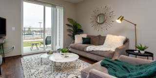 Sierra Pointe Gallery 9