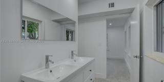616 SW 11th Ct Gallery 28
