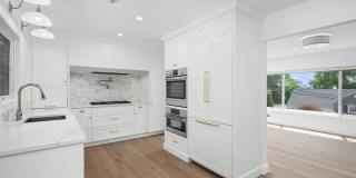 Spacious 3 Bed, 3 Bath Gallery 10