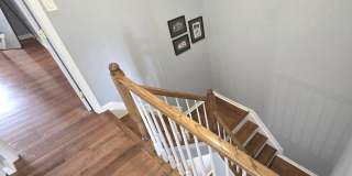 45560 LAKEMONT Square Gallery 18