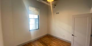 Laros Lofts Gallery 56