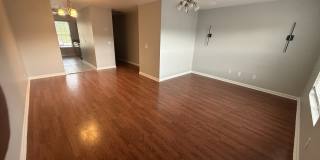9084 Haileys Pond Drive Gallery 1