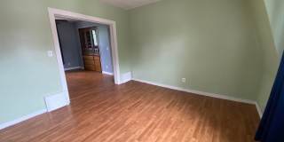 Updated 2 bed/1 bath Duplex for Rent! Gallery 6