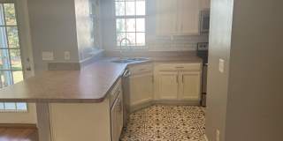 ** 1 Month Free Rent** Beautiful 3 Bedroom/ 2.5 Bath Unfurnished Townhouse in Wellstone! Gallery 9