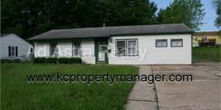 Updated 3 Bed 1 Bath Home in KCMO-Available in OCTOBER!! Gallery 1