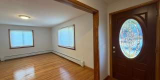 Beautiful 2-Bedroom Single Family Home Gallery 1