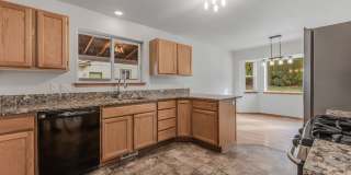Hayden Rancher with RV parking Gallery 13
