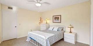 2332 23rd Court Gallery 28