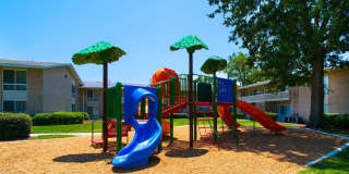 North Shore Gardens Apartments Gallery 42