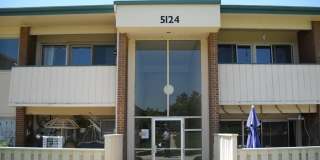 3 Bedroom for Great Price In Gunbarrel Close to Many Businesses Gallery 1