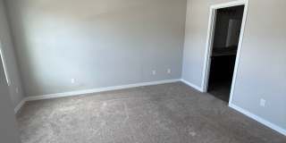 Newer Home in the Newberg Riverfront Development Gallery 25
