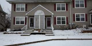 926 WOODLAWN Avenue Gallery 1