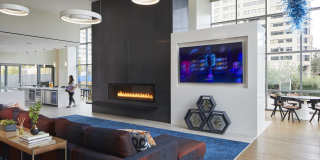 The Danforth Gallery 33
