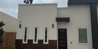 1513 W B Street Gallery 1