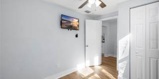 2606 W HENRY AVENUE Gallery 31