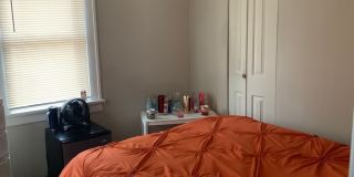 Spacious 3 Bedroom 1 Bath house in Crystal! Gallery 6