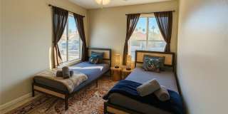 1918 Pintura Circle Gallery 21