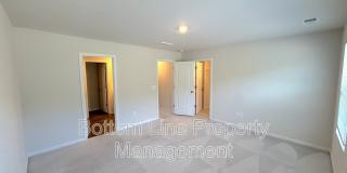15708 Country House St Gallery 15