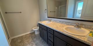 FOR RENT Gallery 21