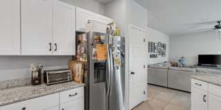 GORGEOUS TOWNHOME BUILT IN 2020 LOCATED IN A GATED COMMUNITY! Gallery 14