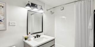 RiverHouse Gallery 17