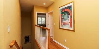 ** THE VINEYARDS SEASONAL ** 2 BED PLUS A DEN\2 BATH 2ND FLOOR COACH HOME READY FOR YOU ** VACATION READY HOME ** Gallery 14