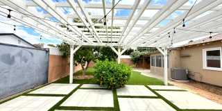 Fantastic 3 bed - 2 bath Home with backyard in North Hills Gallery 36
