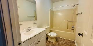 4 Bedroom 3 Bath with Den Townhouse 4 Bedroom 3 Bath with Den Townhouse Gallery 21