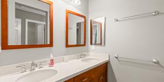 Kahoma Village: Fully furnished 4-bedroom, 2.5-bath home Gallery 49