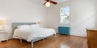1711 MARENGO Street Gallery 18