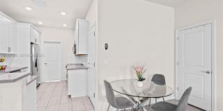 1190 Eucalyptus Dr Gallery 9