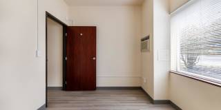 Woodland Flats Gallery 94